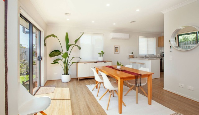 Northside Townhouse, Geelong
