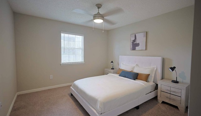 Northtown Apartments 15F I Spacious 1 Bed 1 Bath