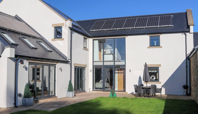 Northumberland Luxury Stays - The Chivits