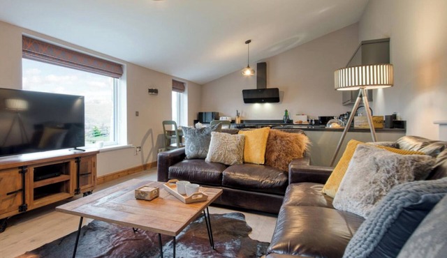 Northumbrian cottage with splendid valley views, close to Rothbury & Cragside