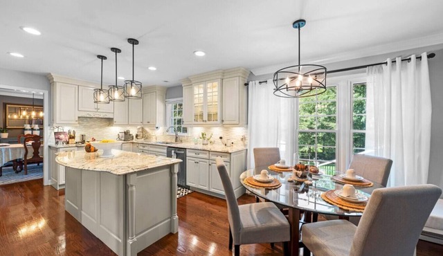Northwest Greensboro 5 Bed Room House