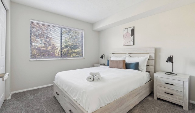 Northwoods 8204 -2A I Comfy 2 Bed 1 Bth