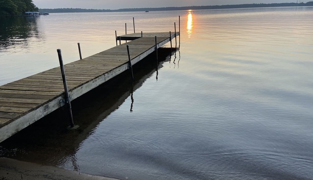 Northwoods lakeside family-friendly cabin. Amazing sunsets! Nice sandy beach.