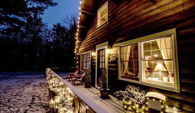 Northwoods of Lake Geneva. Pet-Friendly!