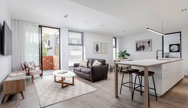 Norwood Executive Apartment/WiFi/Free Parking