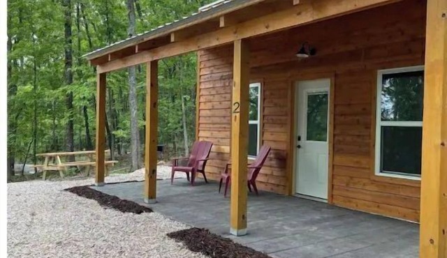Nostalgic Route 66 Cabin near Blue Springs Ranch