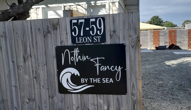 Nothin fancy by the sea.nfamily and pet friendly