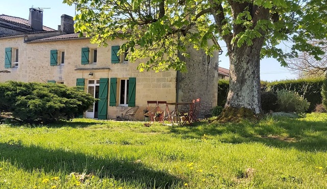 "Nouveau, a true haven of peace, close to Saint-Emilion, Bordeaux.