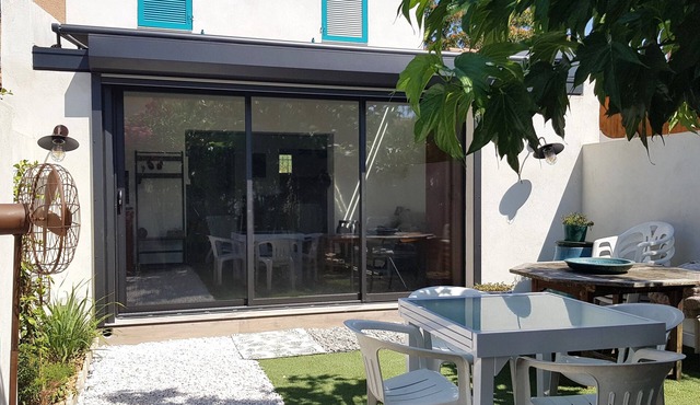 Nouveau : à 10 mn de la Plage, Petite Maison T3 5/7 Pers. Avec Jardin Clôturé