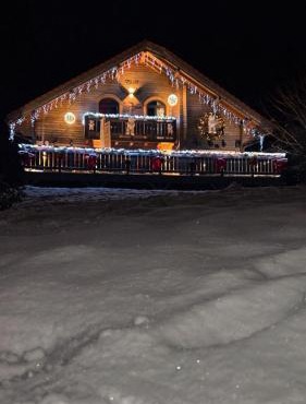 Nouveau Chalet M.META 12 pers sauna,jacuzzi,billard