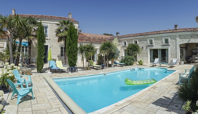 Nouveau Gîte Avec Terrasse Piscine et Jardin