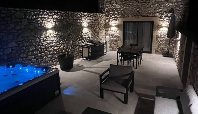 Nouveau Gite 5 Etoiles Avec Jacuzzi AU Domaine DU Grand CRU