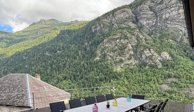 Nouveau Logement Spacieux et Cosy au Pied de Val Thorens - 16 Personnes