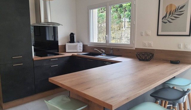 Nouvelle Villa Provençale Calme, Proche du Centre