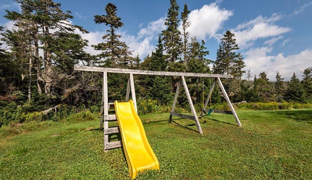 Nova Scotia Grover's Cove Seaside Cottages