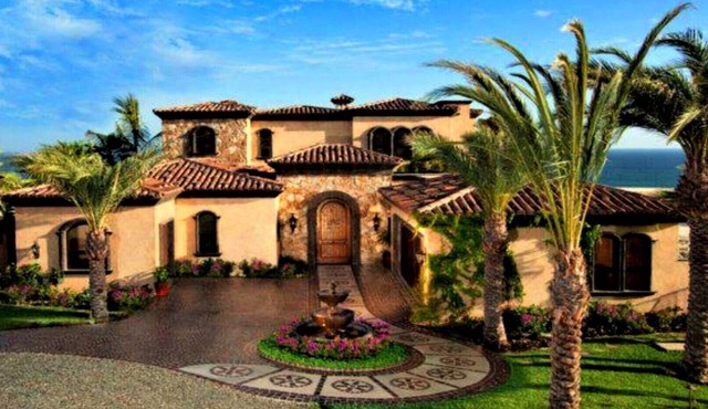 NOVAISPANIA VICEROY RESIDENCE 4-BEDROOM BEACH HOUSE, SLEEP 12 & GRAND POOL