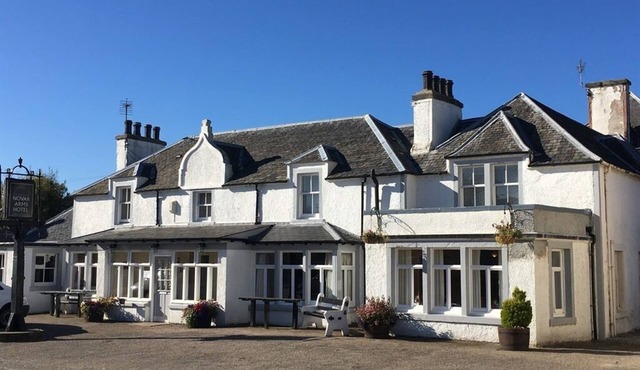 Novar Arms Hotel
