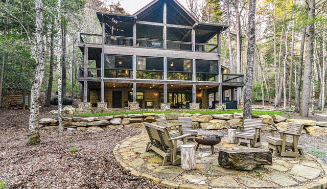 November Discounts - The Toccoa River - Aska Adventure Area - Hike, Fish & Relax