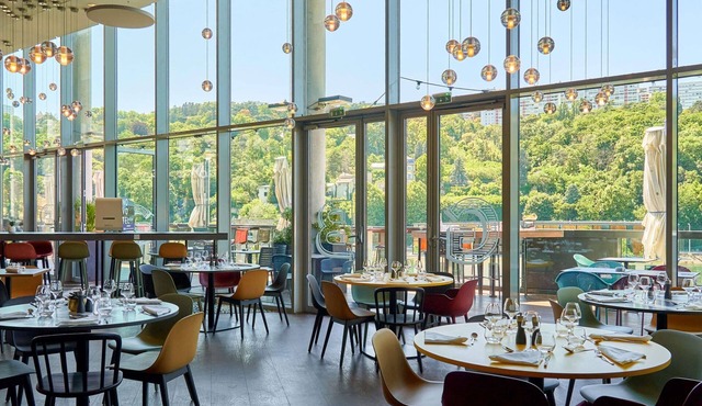 Novotel Lyon Centre Confluence Bord de Saone