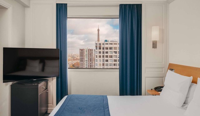 Novotel Paris Centre Tour Eiffel in Paris
