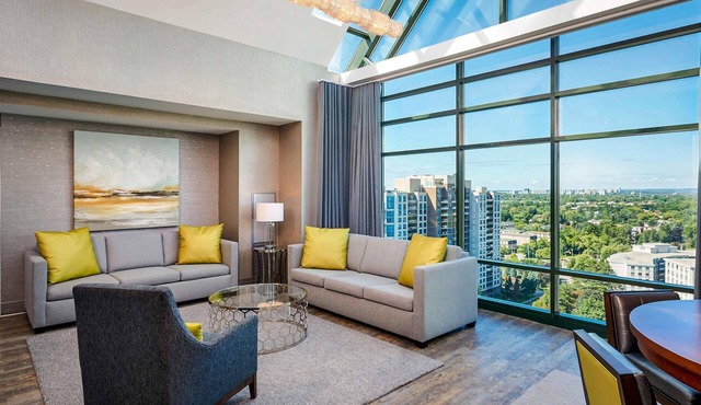 Novotel Toronto North York