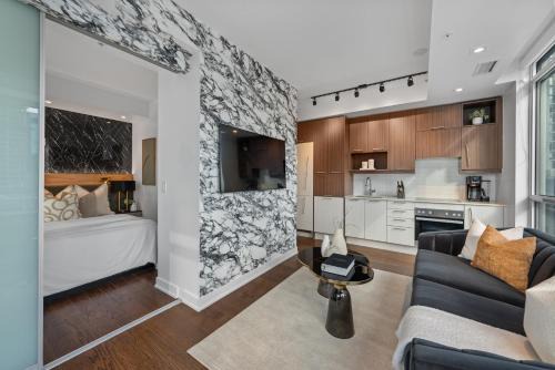 Novu Suites - Toronto Entertainment District