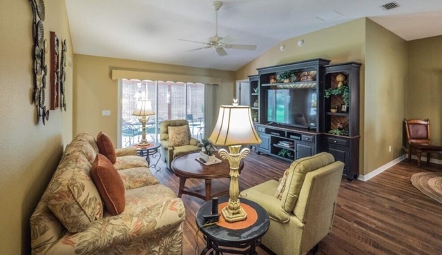 Now Available!! Near Lake Sumter Landing in Virginia Trace!