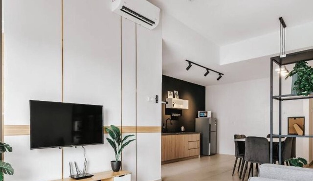 [Nowhere] 2BR/2BA Apartment with Balcony and WiFi in Ampang KL