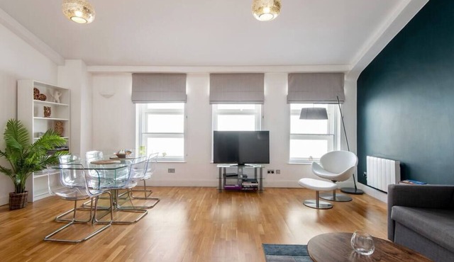 NPH Duplex Penthouse Sleeps 6 wifi Clerkenwell