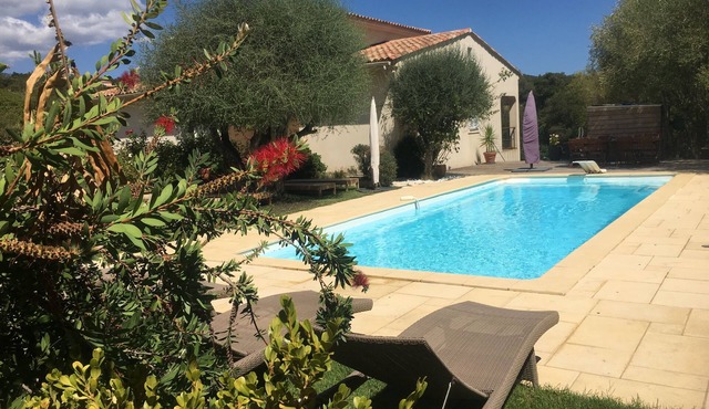nPrivate villa and large pool 08 mn from Porto Vecchio and marvellous beachesn