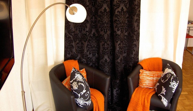 nr. 71Modern and spacious studio with balcony and lake view