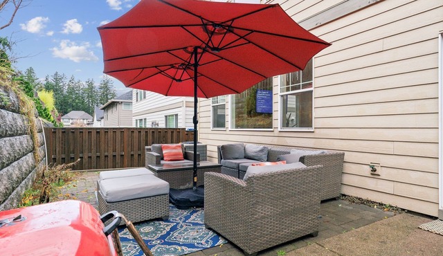 Nr Cedar Hills Crossing,Ome Calli Frozen Treatsw/BBQ-BoardGames-Coffee Maker-WFH