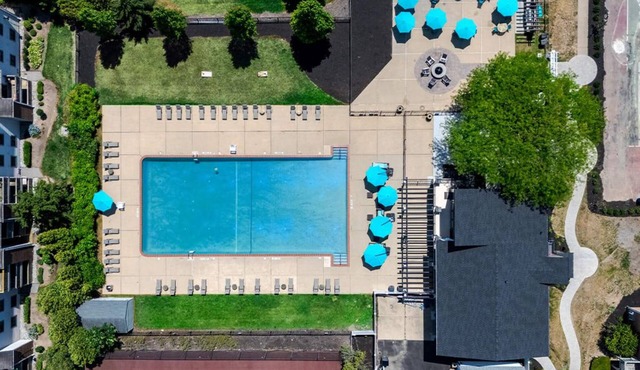 nr Princeton University & Easy New York Access! nr Princeton Junction