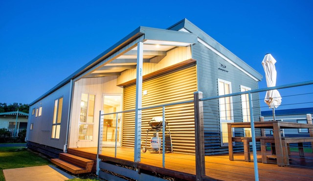 NRMA Warrnambool Riverside Holiday Park
