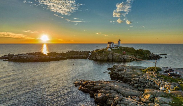 NUBBLE LIGHT VIEWS