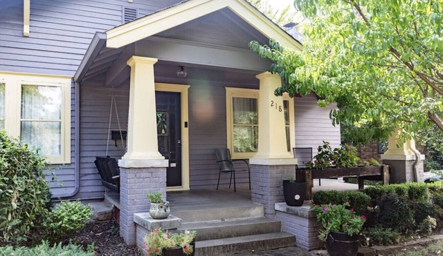 Nugget`s Roost - Maple Ridge Gem