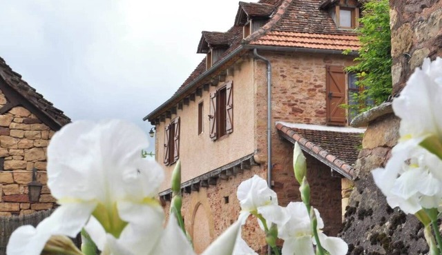 Nuitée au pied du Château de Castelnau