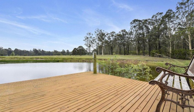 Nulkaba Escape, super central, walk to Zoo, short drive to Potters + Wineries