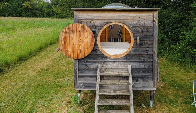 Null 'Cabane Aux Étoiles' with Shared Terrace and Private Garden