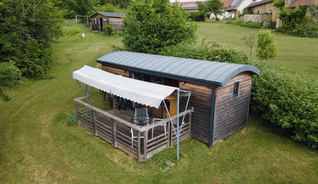 Null 'Tiny House' with Private Garden and Air Conditioning