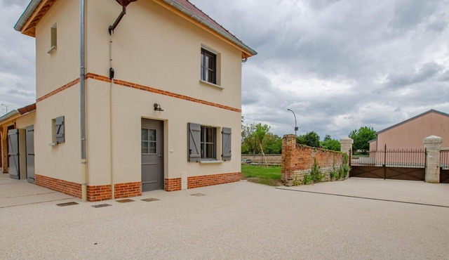 Number 1 - MORVILLIERS