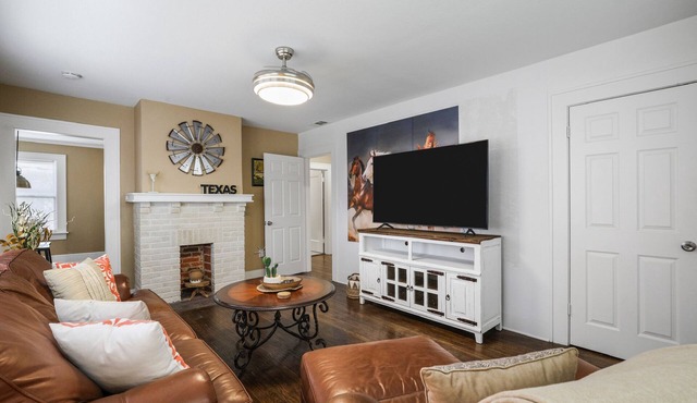 Number #1 Place Stay to Enjoy Downtown Fort Worth