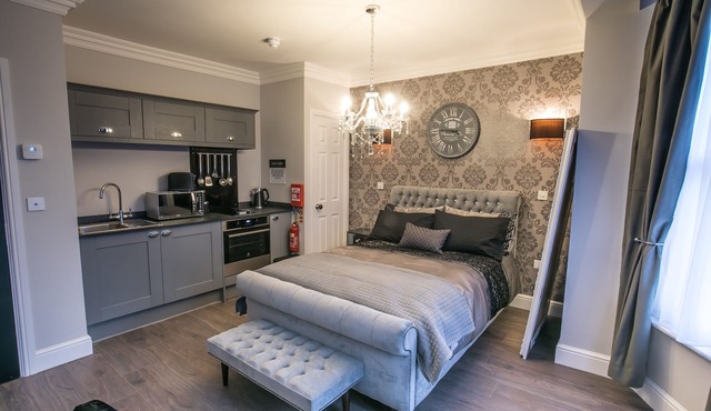 Number 10 The Abbey - Strumpshaw Fen Apartment