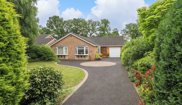 NUMBER 16, with a garden in Woodhall Spa