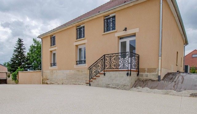 Number 2 - MORVILLIERS