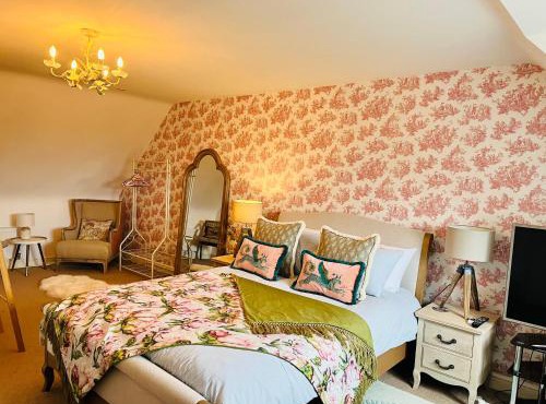 Number 2, Spacious Rooms, Near Ironbridge!