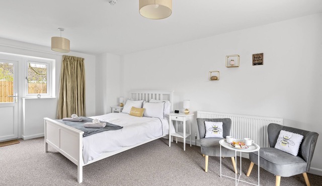 Number 5 - Lytton Tree Lodge, Reydon, Southwold