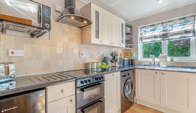 Number 5 - Wortwell - Two Bedroom House, Sleeps 4