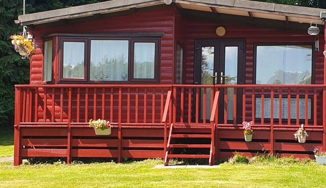 Number 8 Lodge Caer Beris