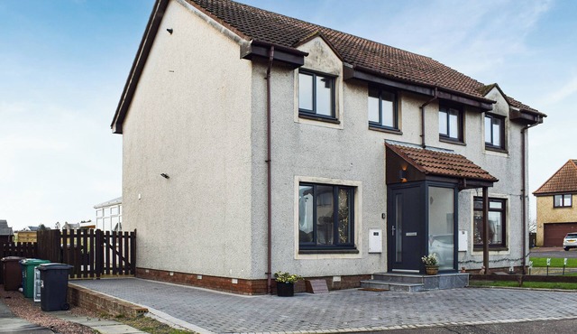 Number Fifty Six is immaculate and has been refurbished to a high standard.